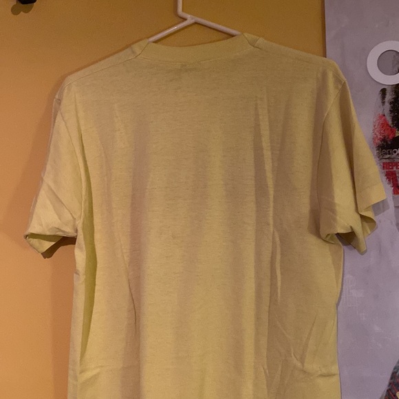 Beach Shirt - Picture 2 of 4